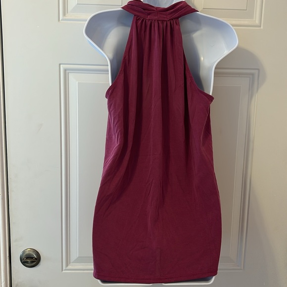 NWT Green Envelope Tank - Picture 5 of 8